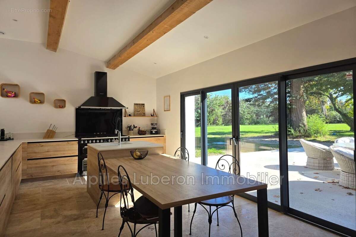 Maison à EYGALIERES