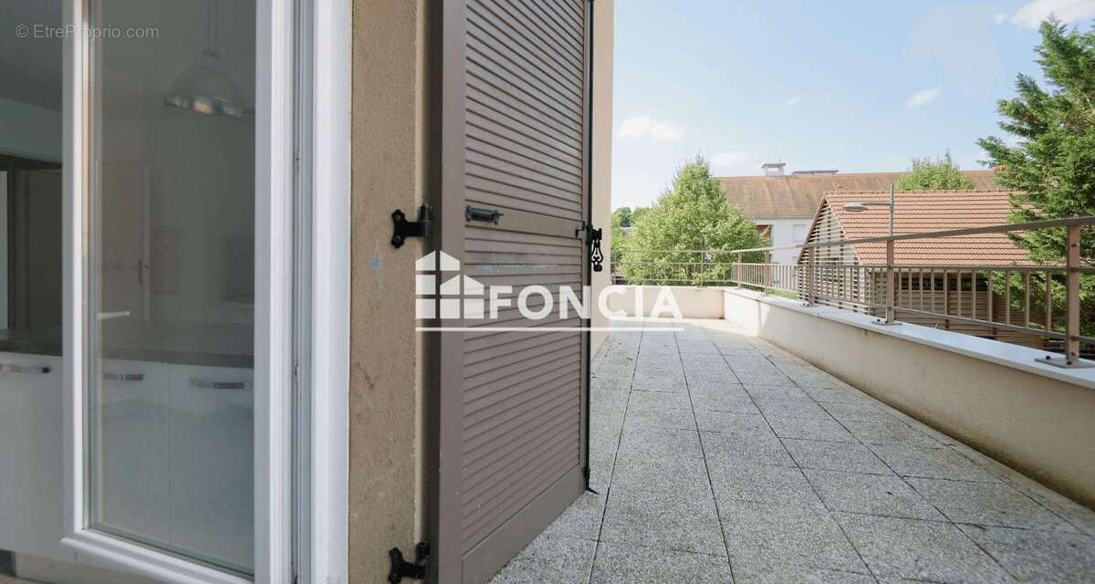 Appartement à LIEUSAINT