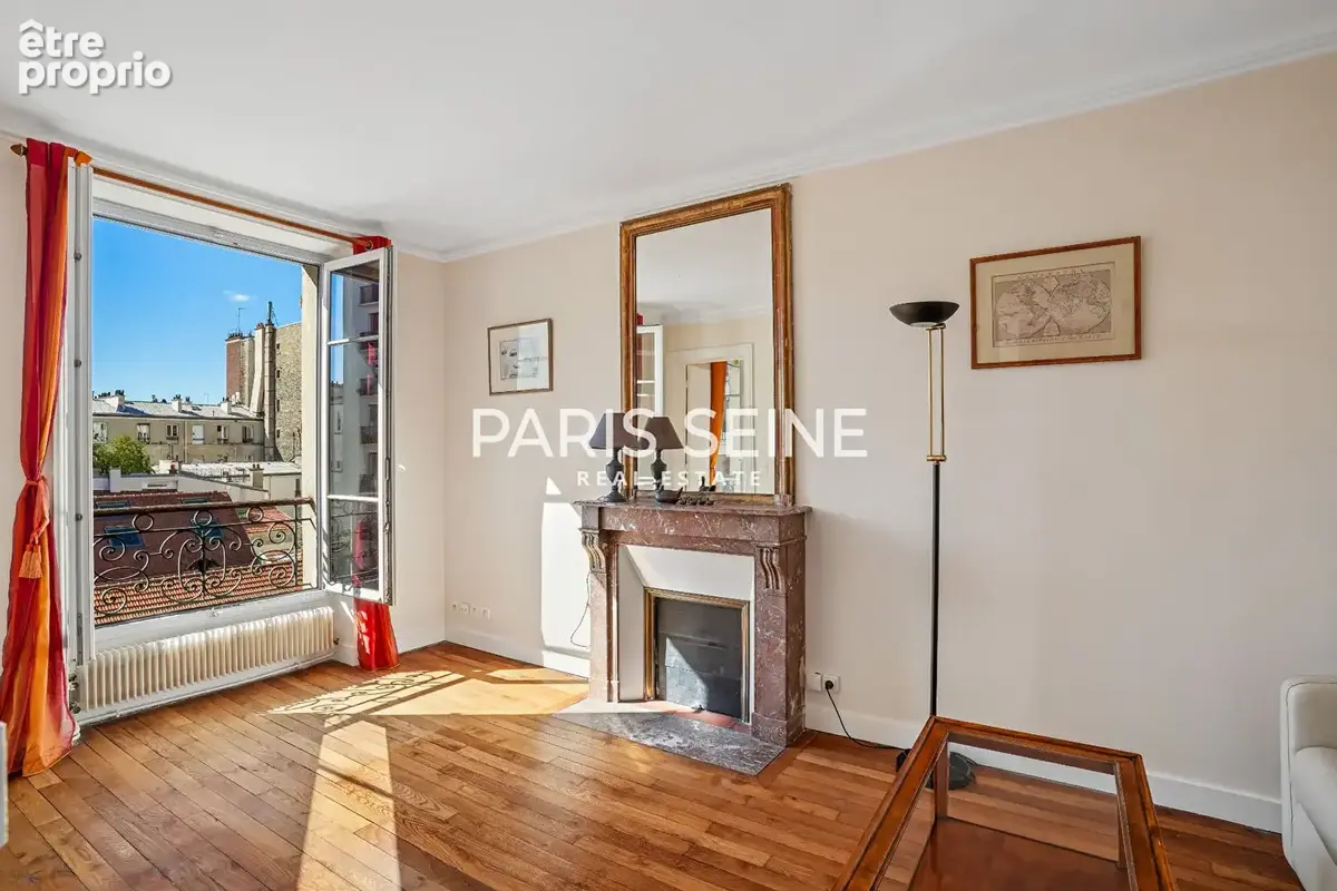 Appartement à PARIS-7E
