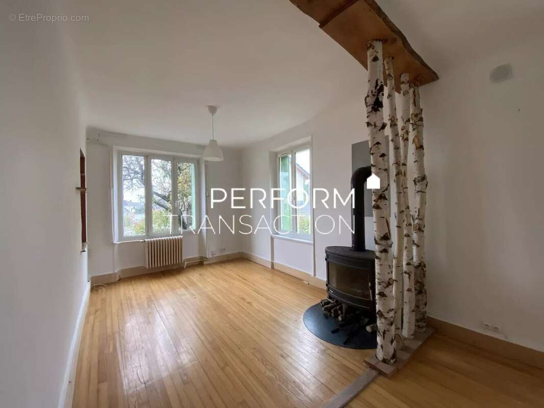 Appartement à LA MURE