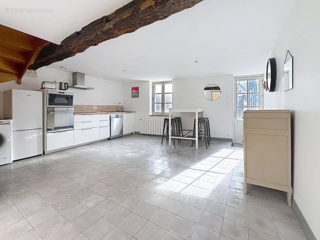 Maison à LA ROCHELLE