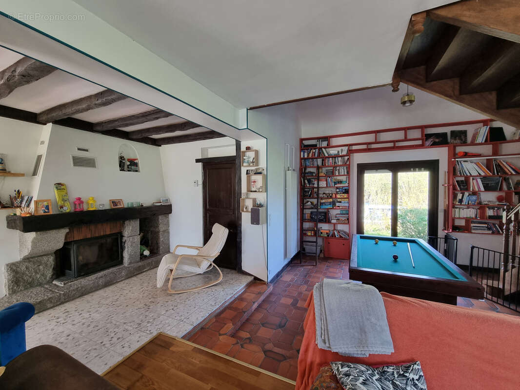 Maison à VERN-SUR-SEICHE