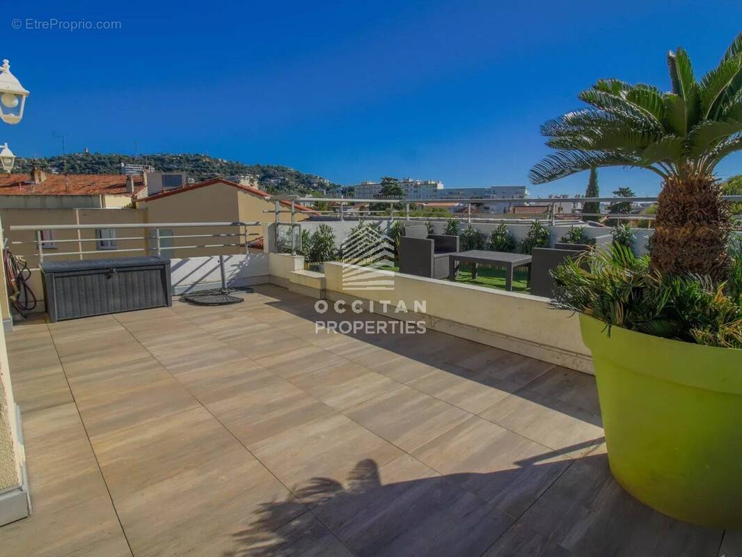 Appartement à CANNES