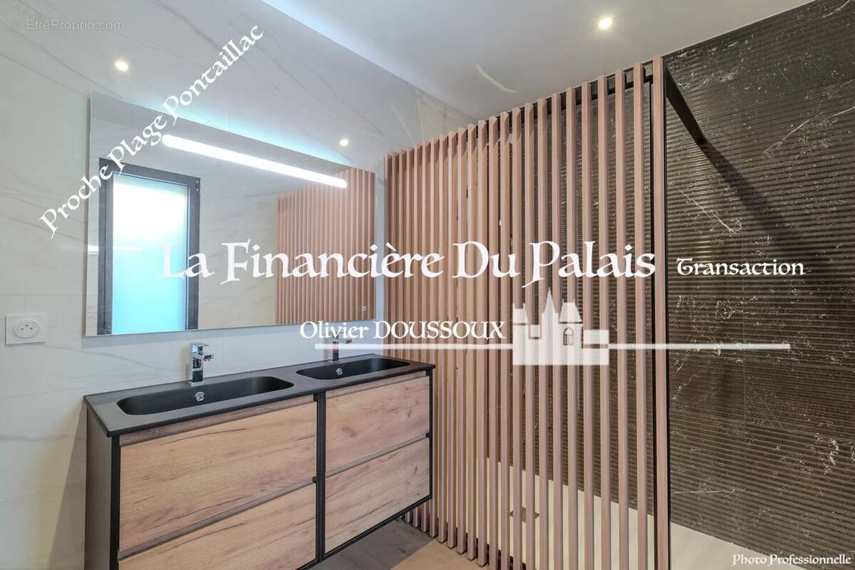 Maison à VAUX-SUR-MER