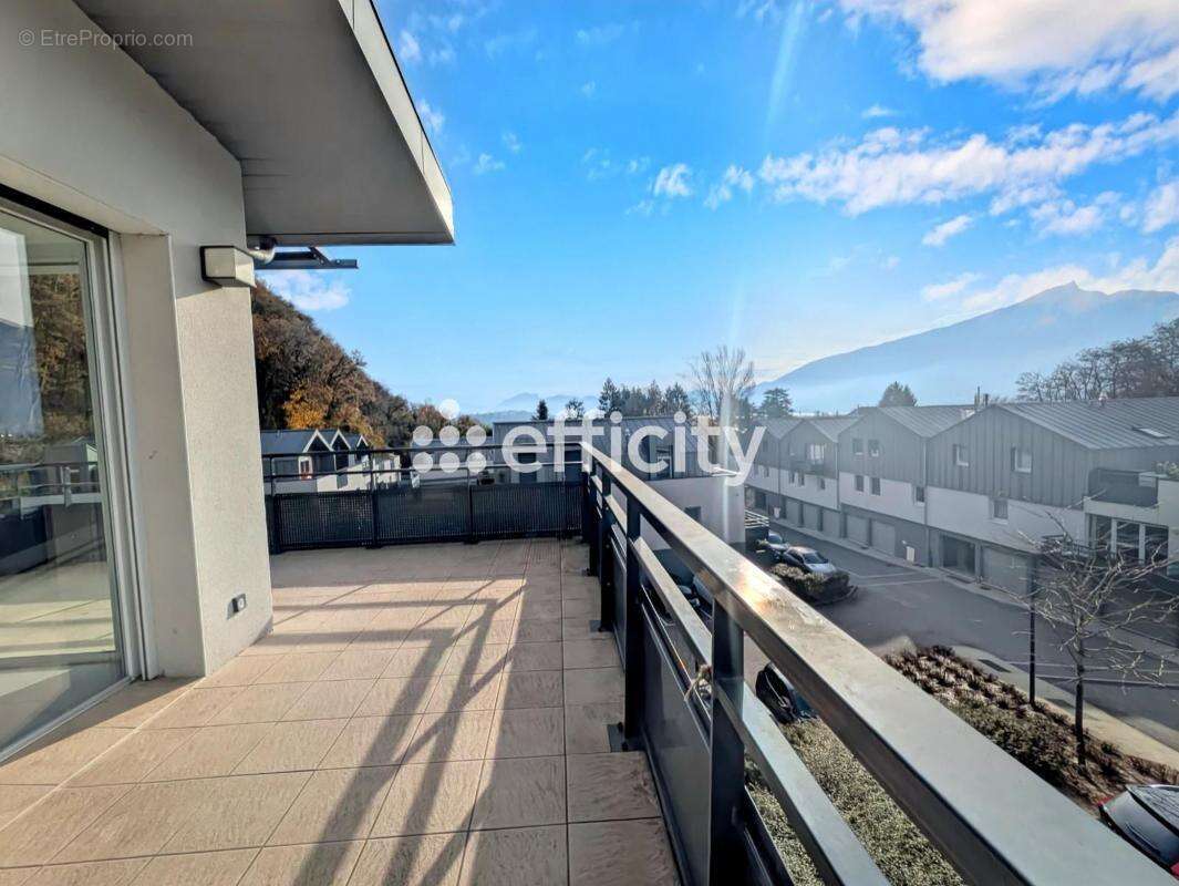 Appartement à AIX-LES-BAINS