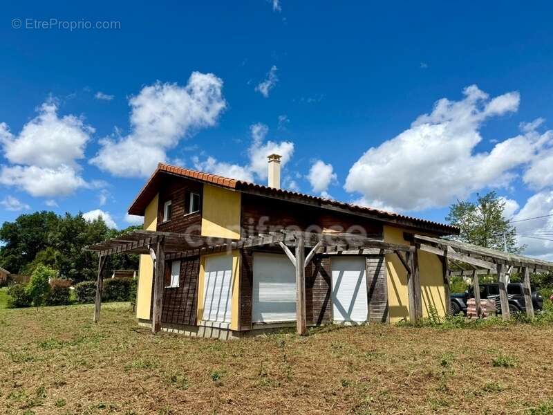 Maison de 139 m2 à terminer - photo 3