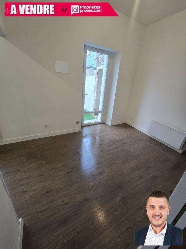 Maison à HIRSON