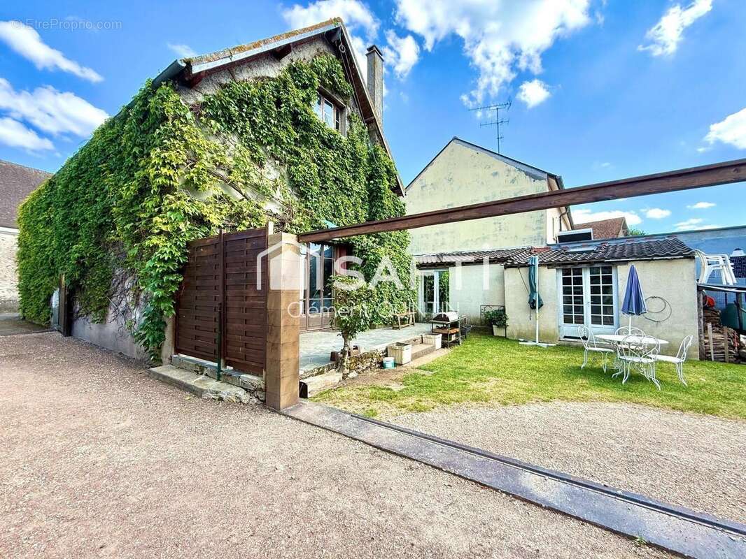 Photo 2 - Maison à PLAISIR