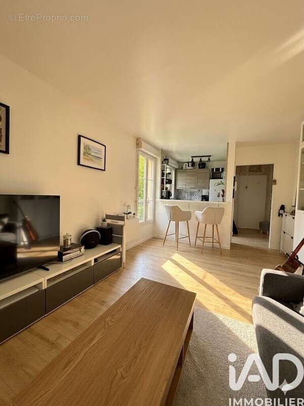 Photo 3 - Appartement à BUSSY-SAINT-GEORGES