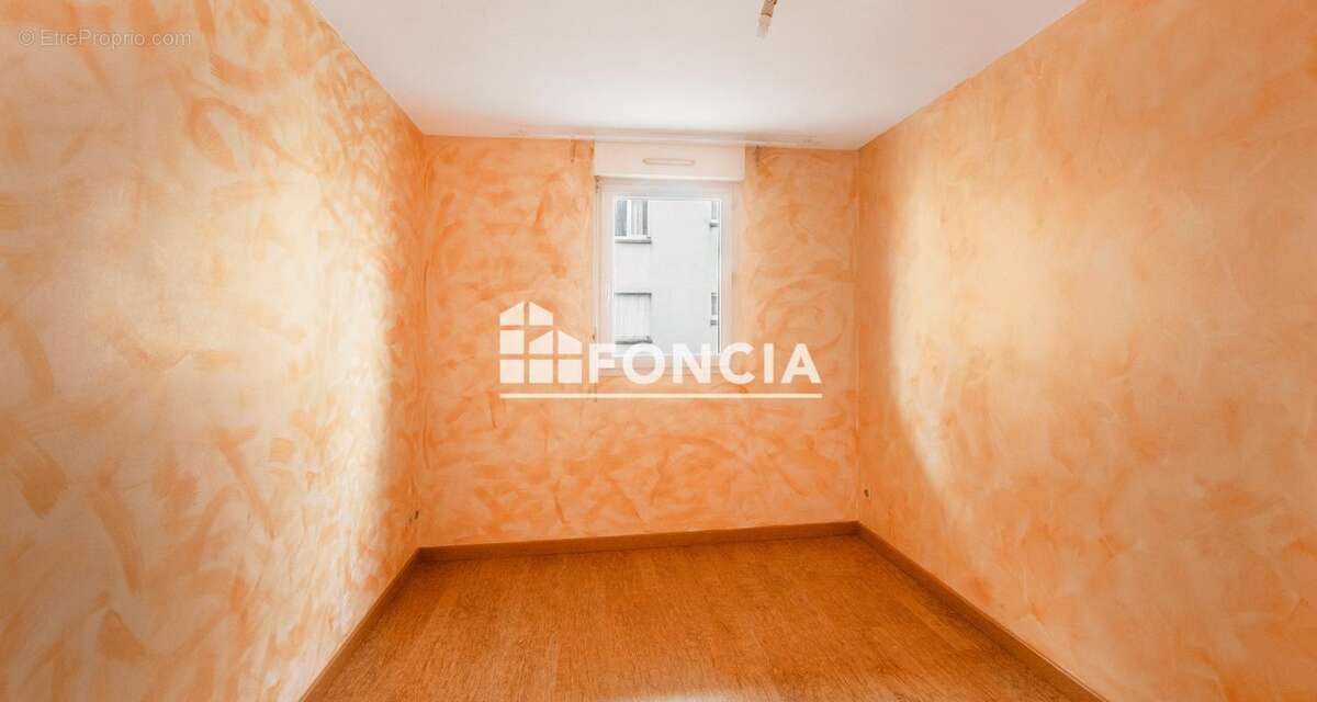 Appartement à FLEURY-LES-AUBRAIS
