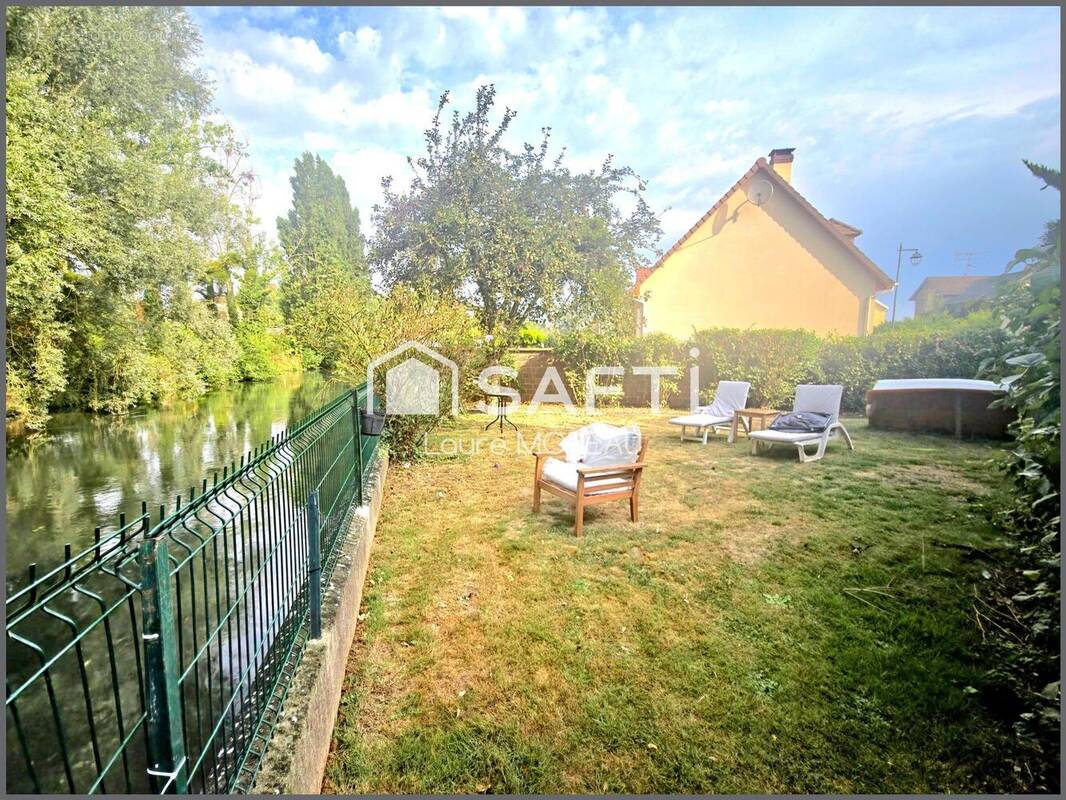 Photo 1 - Maison à ANET