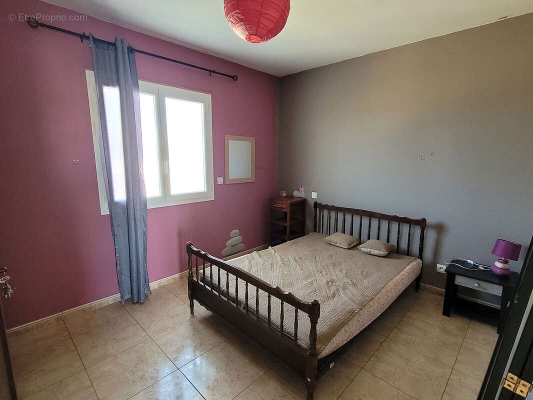 Maison à SAINT-GENIES-DE-FONTEDIT