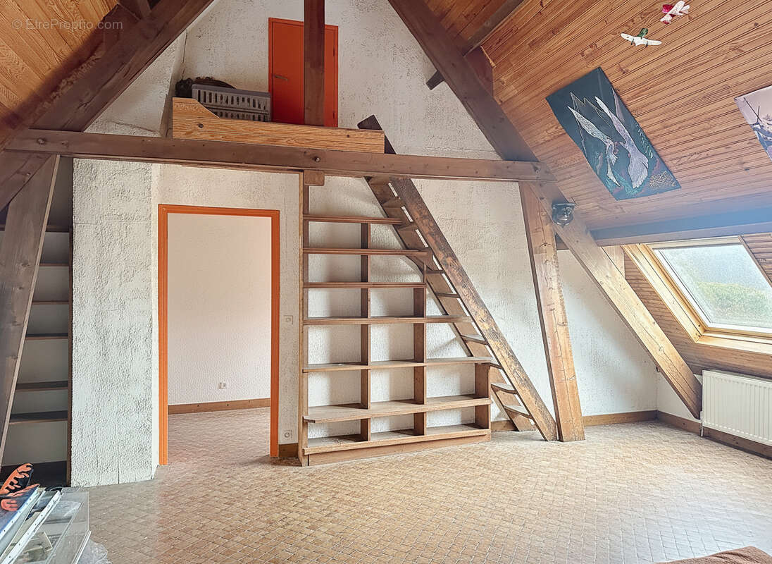 Maison à QUINEVILLE