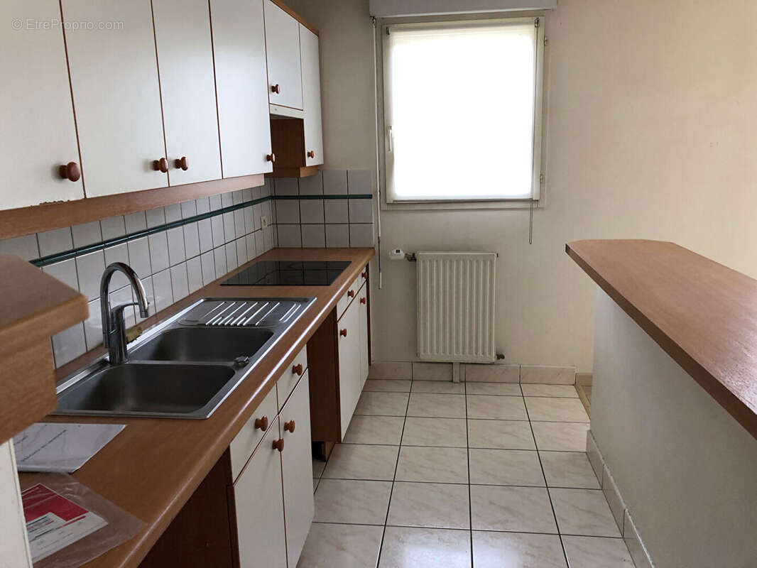 Appartement à BUC