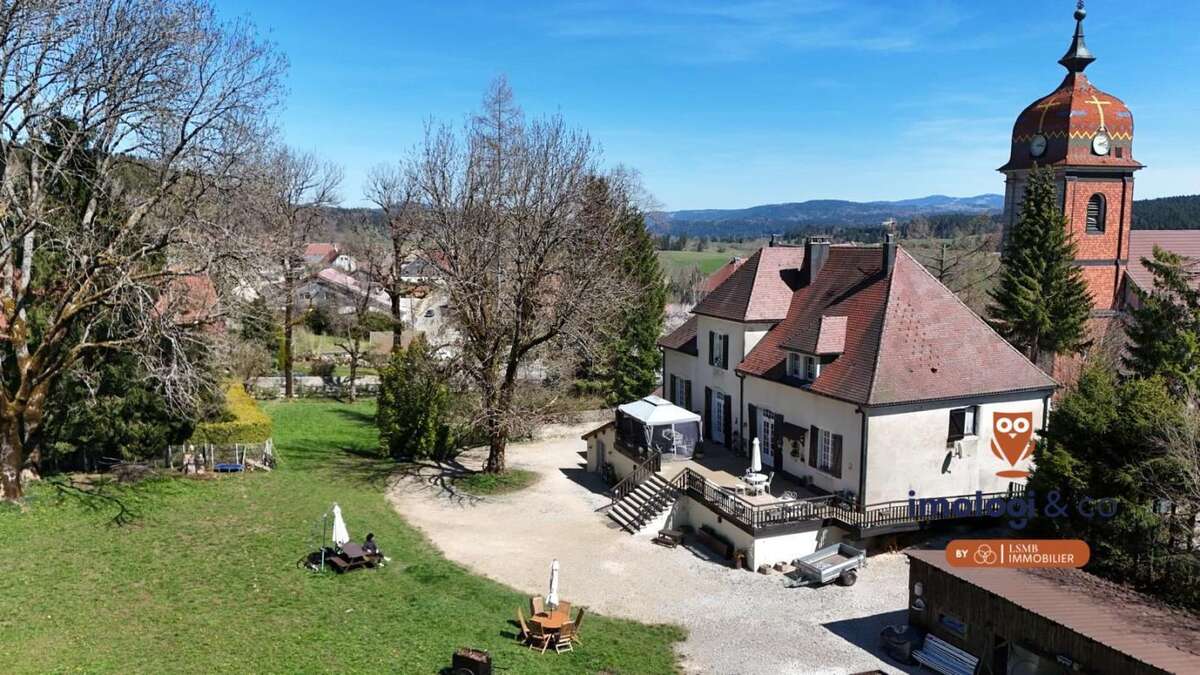 Maison à OYE-ET-PALLET