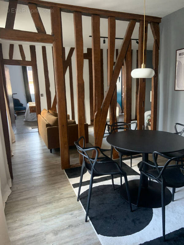 Appartement à COMPIEGNE