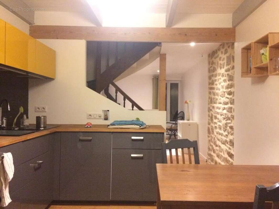 Maison à PLONEVEZ-PORZAY