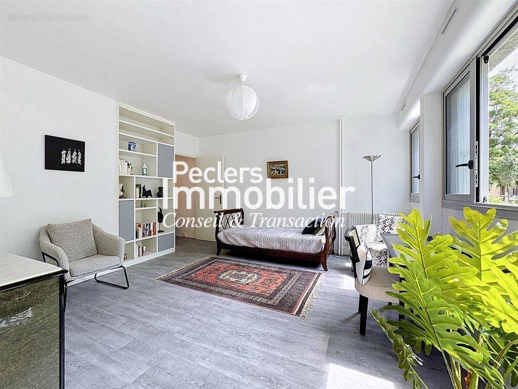 Appartement à RUEIL-MALMAISON