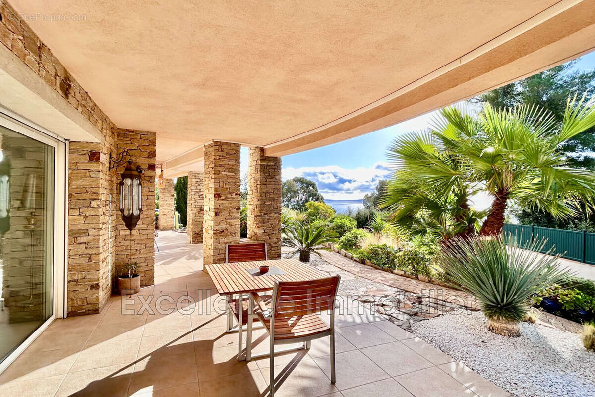 Maison à LE LAVANDOU