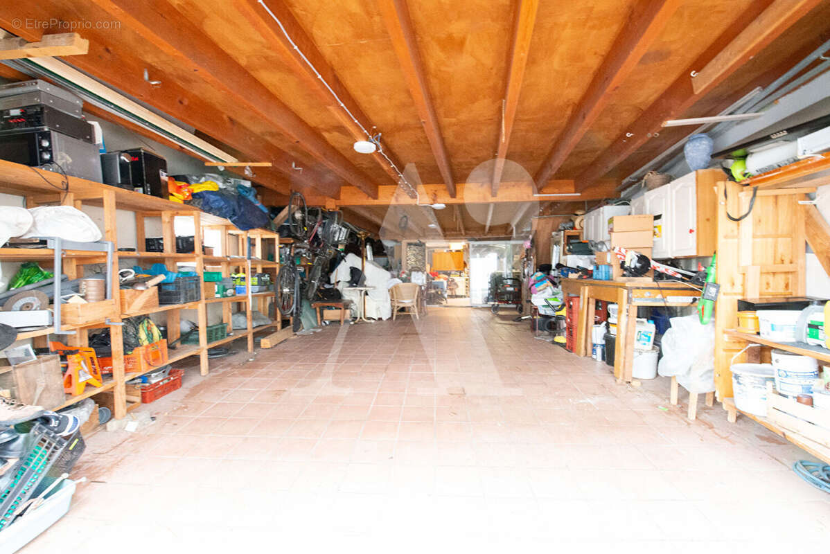 Appartement à LATRESNE