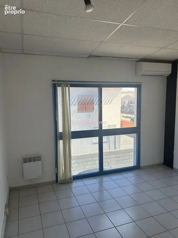 Commerce 49 m² à Cabestany  - photo 15