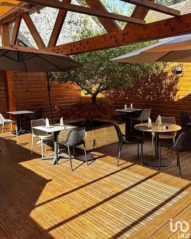 Photo 2 - Commerce à SAINT-GERMAIN-LES-ARPAJON