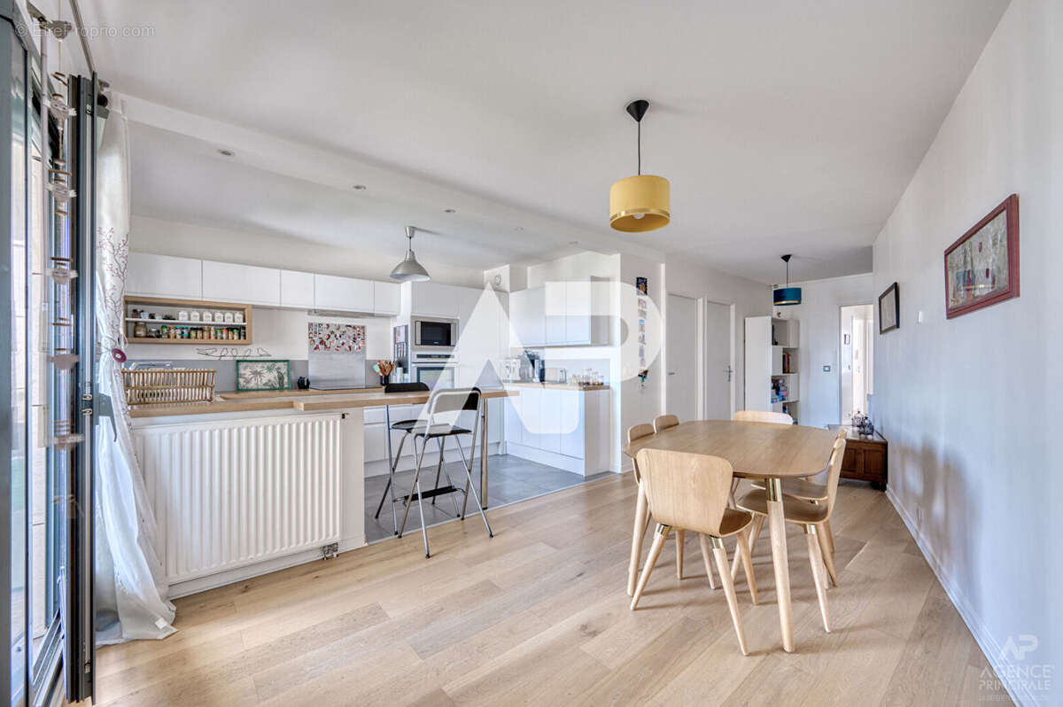 Appartement à RUEIL-MALMAISON