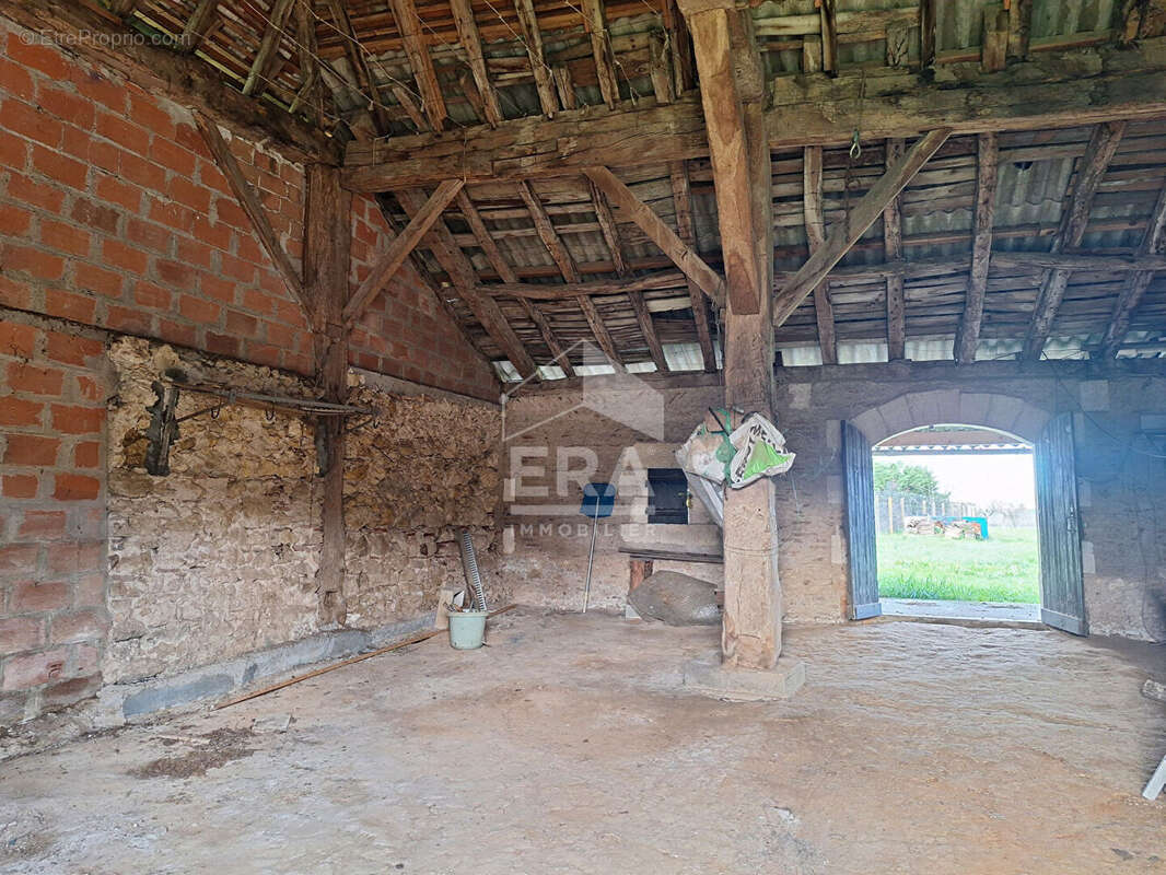 Maison à MONTPON-MENESTEROL