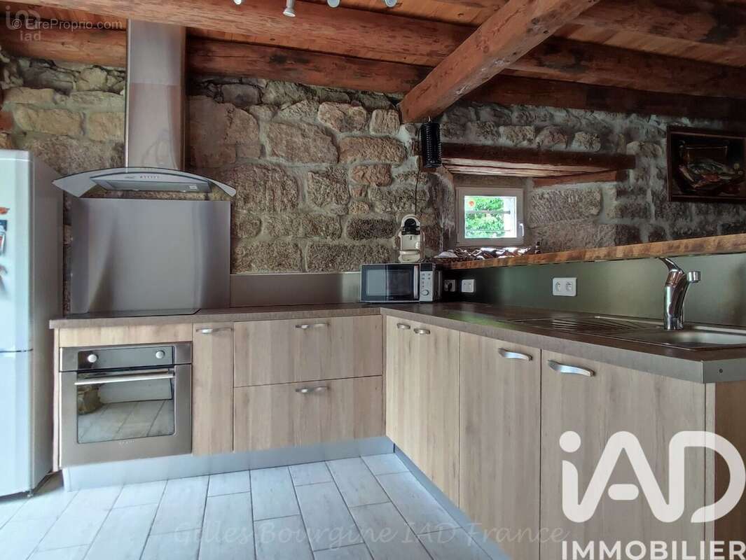Photo 8 - Maison à AUMONT-AUBRAC