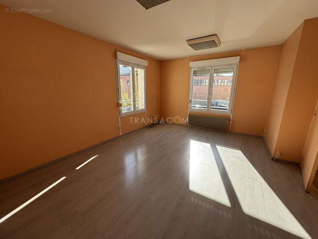 Commerce à SAINT-PIERRE-DES-CORPS