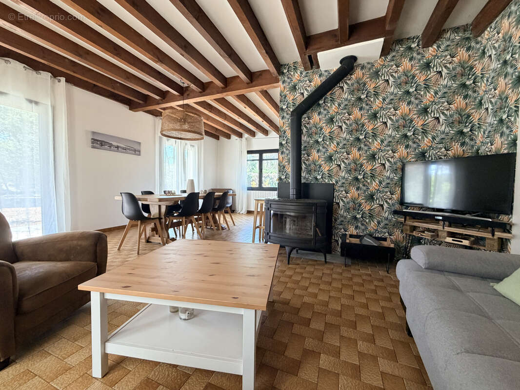 À seulement 3 km de Labrit   Maison de plain-pied alliant confort et modernité - photo 16