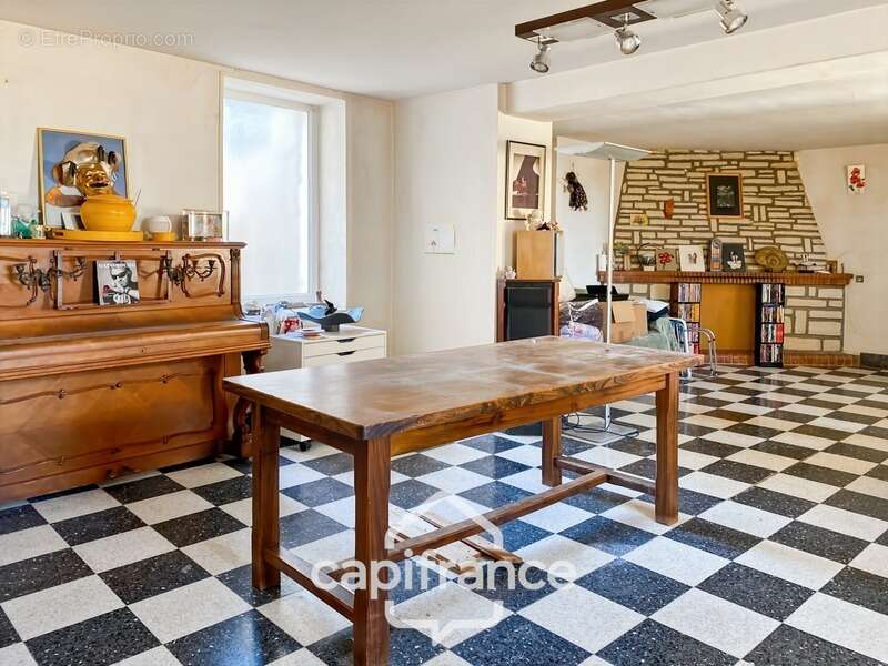 Maison à VILLEVAUDE