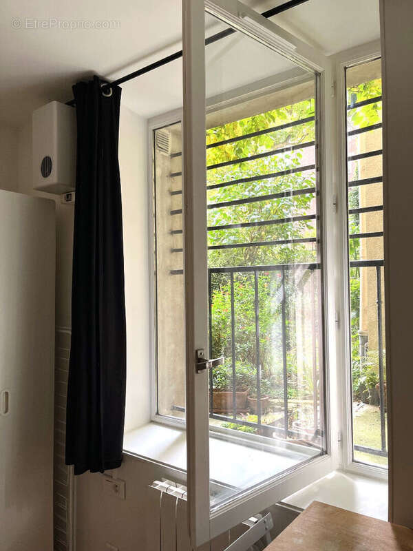 Appartement à PARIS-20E