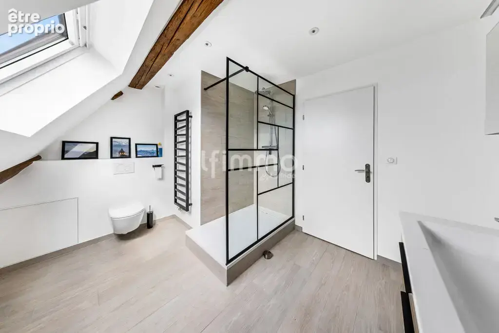 Cachet Historique & Volumes Hors Normes (283 m²) - photo 10