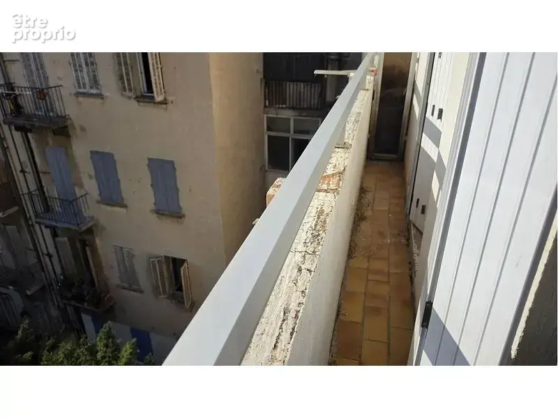 Appartement 2 pièces 52 m² à vendre à Toulon (83200) - photo 9