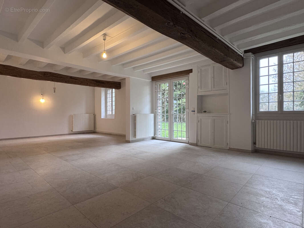 Maison à CHAMBEUGLE