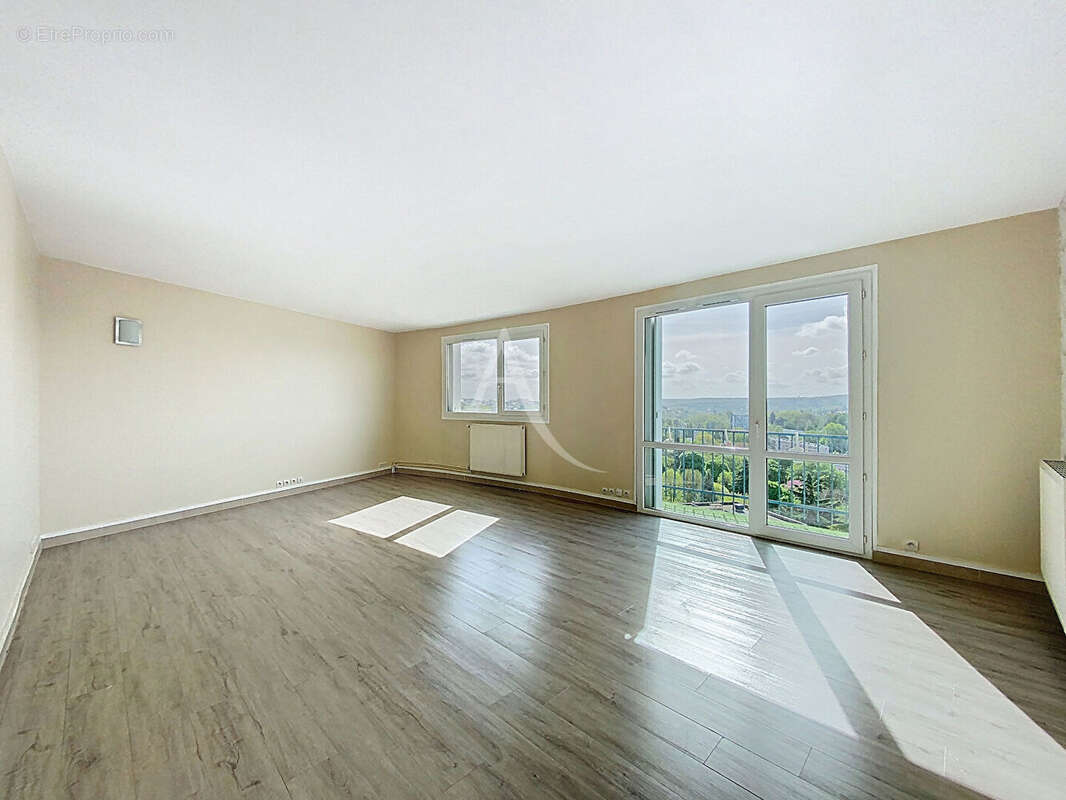 Appartement à SAINT-GERMAIN-EN-LAYE
