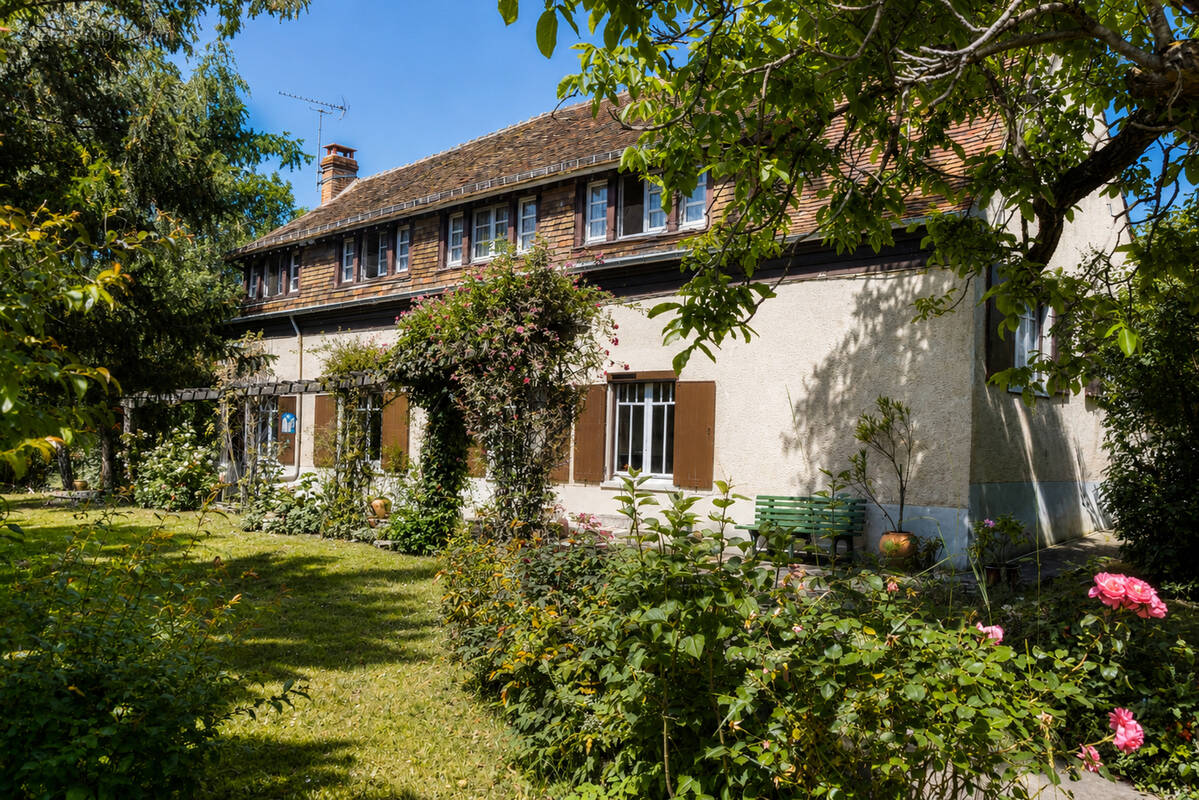 Maison à CHALETTE-SUR-LOING