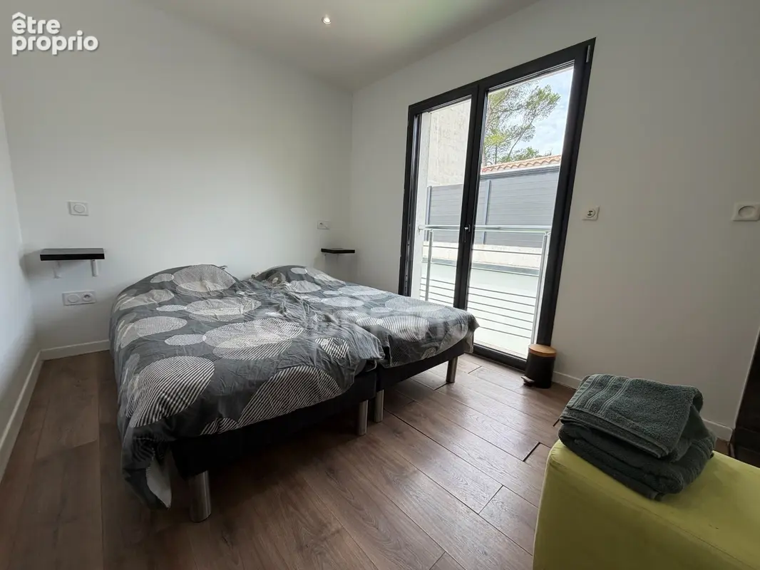 Maison à vendre 4 pièces SAINT AYGULF (83), piscine, jacuzzi,2 terrasses, jardin - photo 9