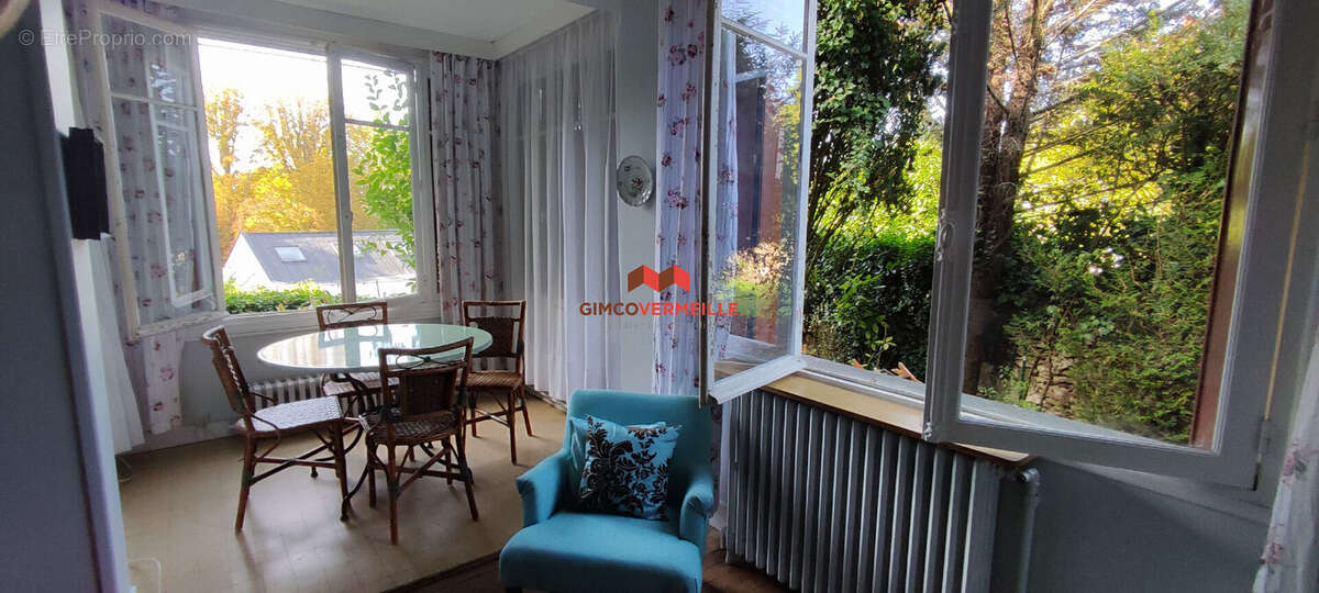 Appartement à LA CELLE-SAINT-CLOUD