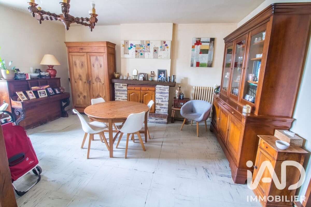 Appartement 71 m² à Retiers  - photo 3