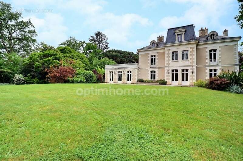 Maison à LA CHAPELLE-SUR-ERDRE