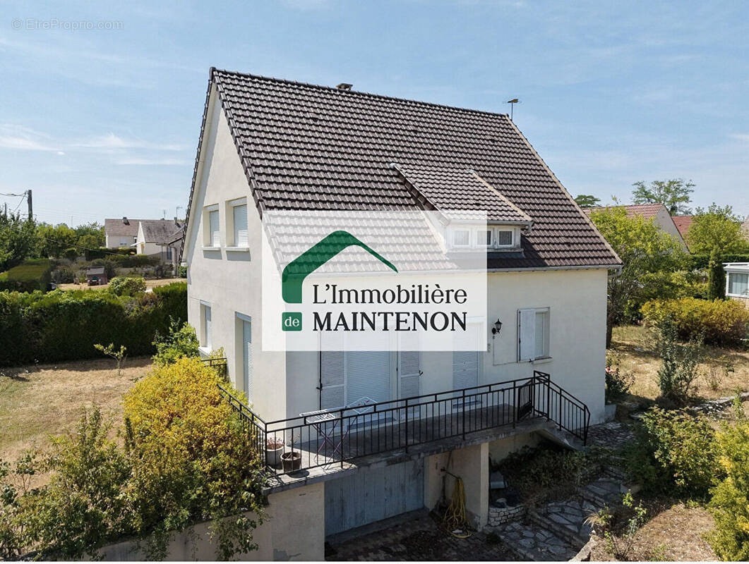 Maison à MAINTENON