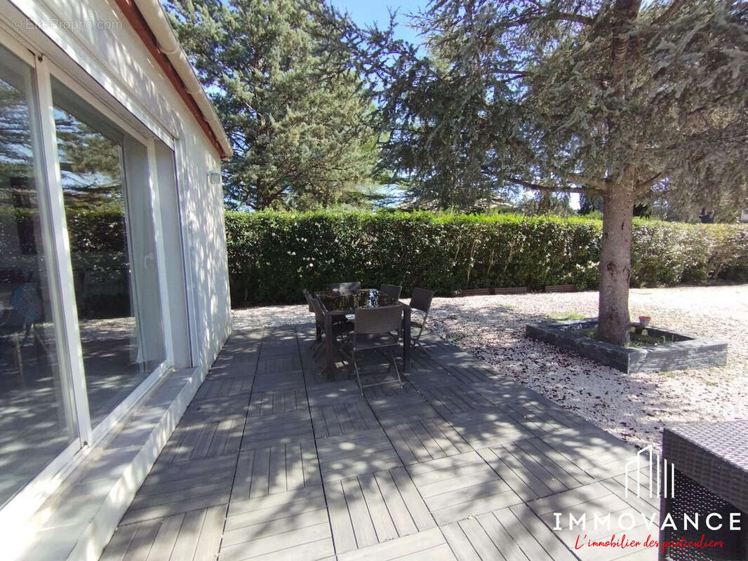 Maison à SAINT-MATHIEU-DE-TREVIERS