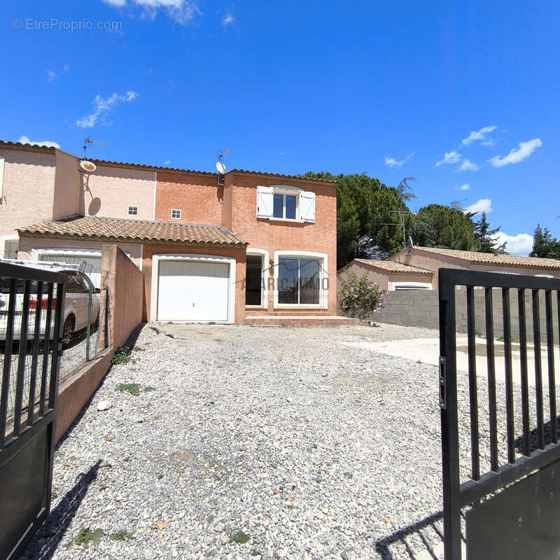 Maison à CONILHAC-CORBIERES