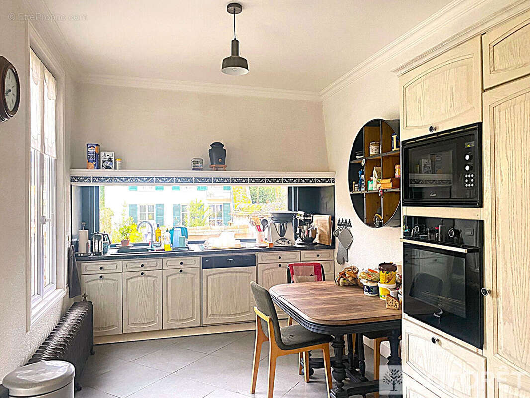 Maison à FONTAINEBLEAU