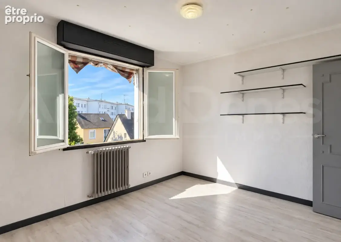 Grand T5 lumineux, 2 balcons, parking, cave, gare à 10 minutes - photo 10