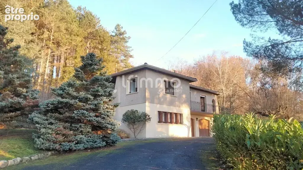 Maison avec 11341m² de terrain - photo 5