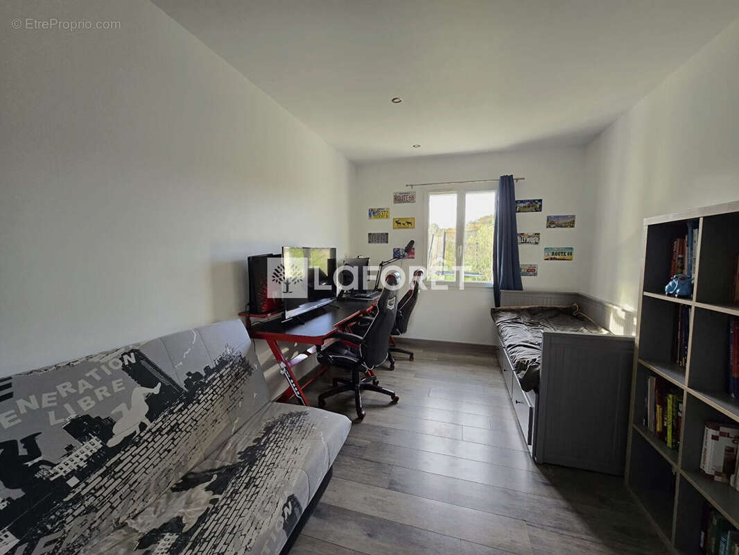 Maison 120 m² de plain-pied à Mouguerre - photo 7