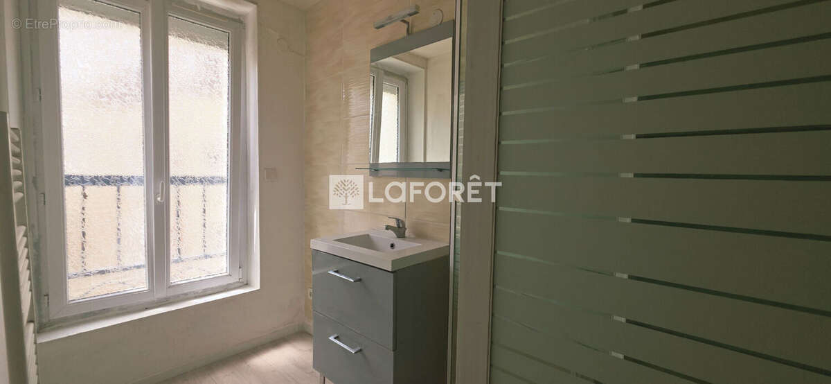 Appartement à SAINT-DENIS